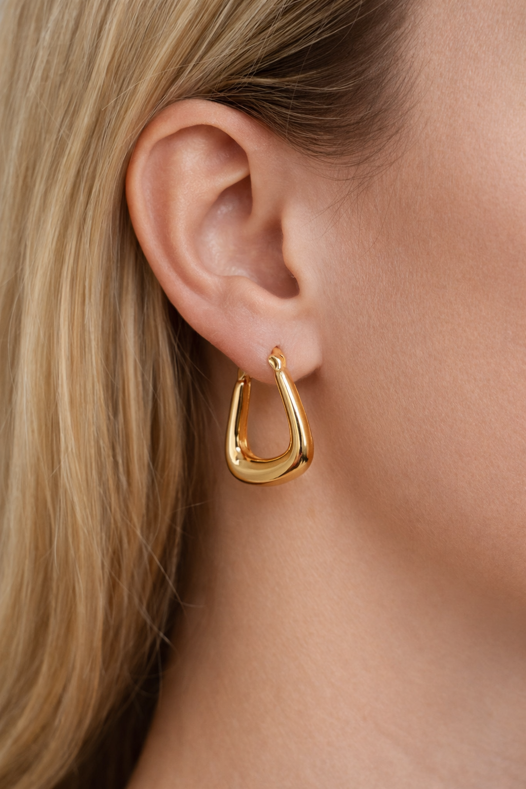 Oval Gold Hoops