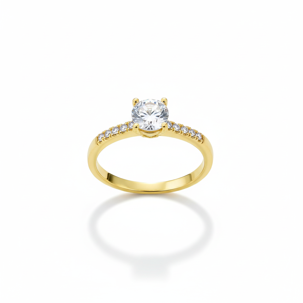 Classic Sapphire Ring - Gold